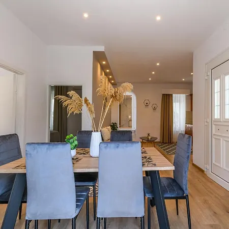 La Maison Διαμέρισμα Λιμενάρια