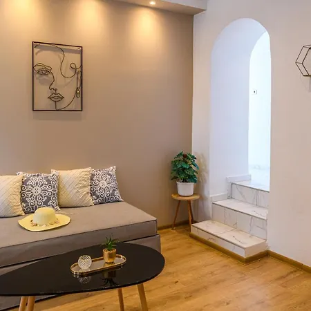 La Maison *